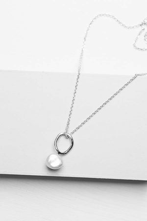 LILLEBROR PEARL NECKLACE