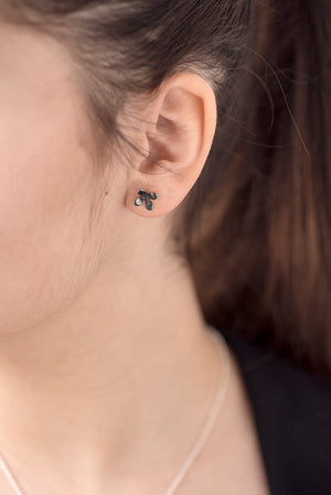 Forget me not black small studs