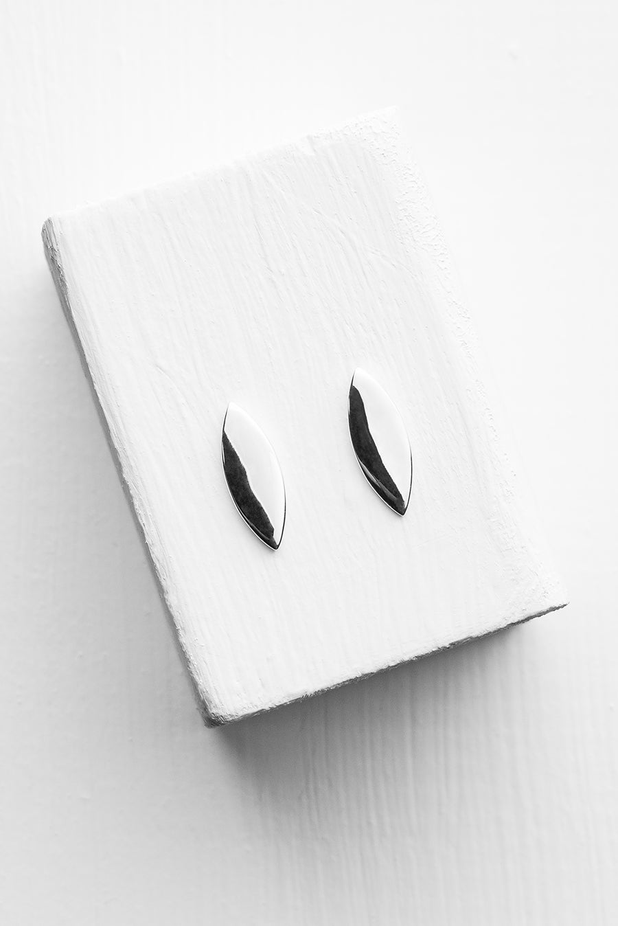 Elips small studs