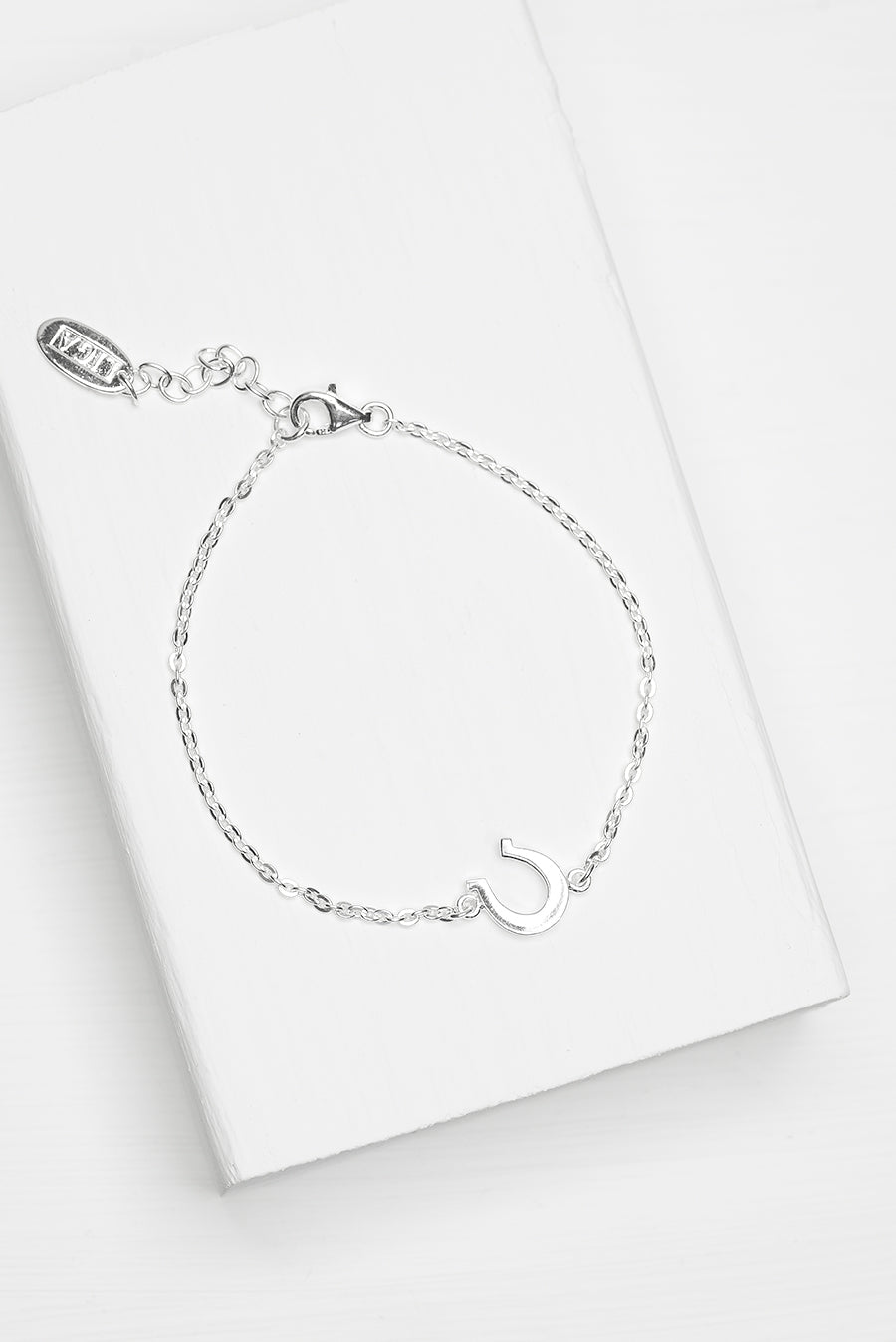 HORSE SHOE BRACELE